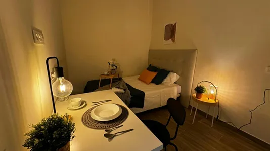 Rooms in Madrid Centro - photo 4