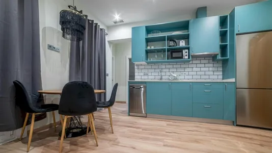 Apartments in Madrid Centro - photo 4