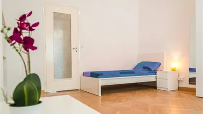 Room for rent in Turin, Piemonte
