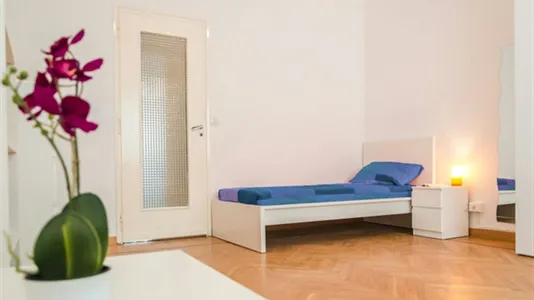 Rooms in Turin - photo 1