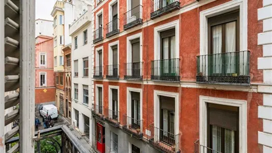 Rooms in Madrid Centro - photo 5