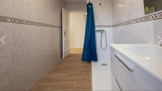 Rooms in el Camí de Vera - photo 7