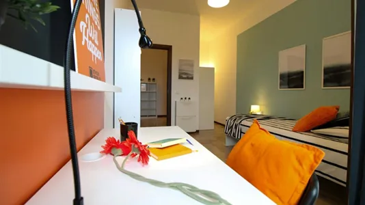 Rooms in Brescia - photo 3
