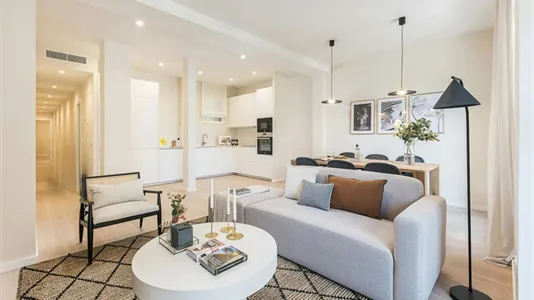 Apartments in Madrid Chamberí - photo 4