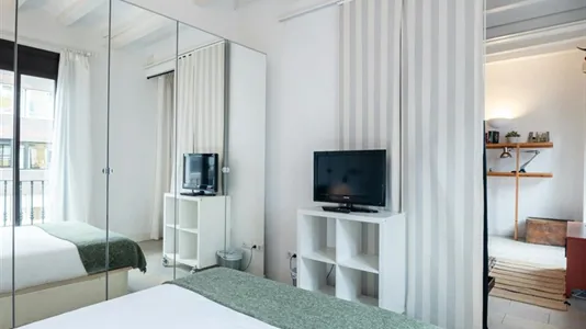 Apartments in Barcelona Sant Martí - photo 9