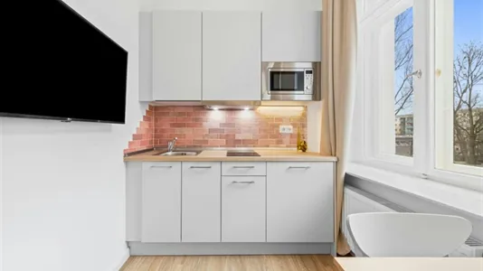 Apartments in Location is not specified - photo 6