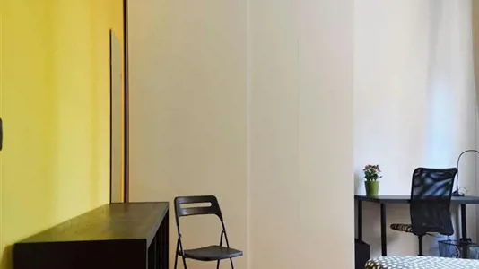 Rooms in Milano Zona 5 - Vigentino, Chiaravalle, Gratosoglio - photo 3