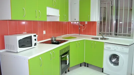 Rooms in Madrid Chamberí - photo 9