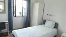 Room for rent, Lisbon (region), &lt;span class=&quot;blurred street&quot; onclick=&quot;ProcessAdRequest(13639839)&quot;&gt;&lt;span class=&quot;hint&quot;&gt;See streetname&lt;/span&gt;[xxxxxxxxxxxxx]&lt;/span&gt;