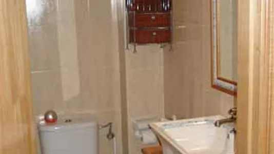 Rooms in Madrid Puente de Vallecas - photo 8