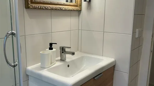 Apartments in Berlin Charlottenburg-Wilmersdorf - photo 5