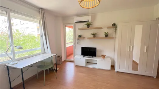 Rooms in Burjassot - photo 10