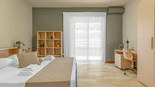 Apartments in Milano Zona 5 - Vigentino, Chiaravalle, Gratosoglio - photo 3