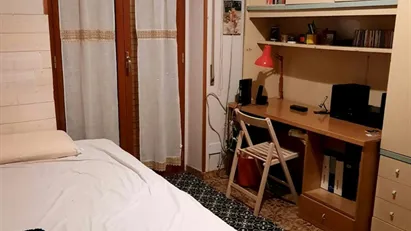 Room for rent in Napoli Municipalità 4, Naples