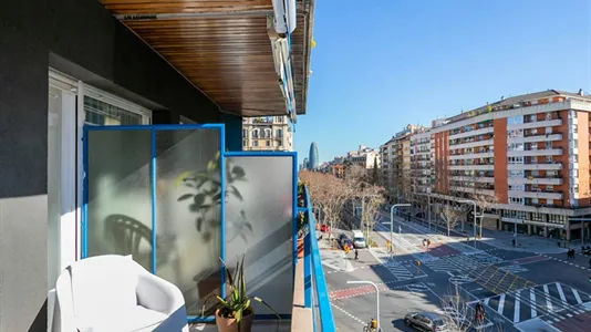 Apartments in Barcelona Eixample - photo 5