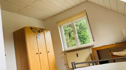Rooms in Main-Taunus-Kreis - photo 5