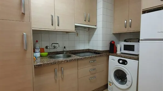 Rooms in Granada - photo 4