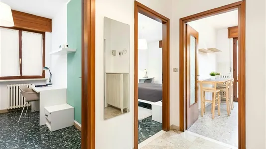 Rooms in Verona - photo 9