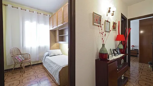 Rooms in Barcelona Sants-Montjuïc - photo 6