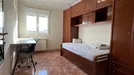Room for rent, Zaragoza, Aragón, &lt;span class=&quot;blurred street&quot; onclick=&quot;ProcessAdRequest(9057596)&quot;&gt;&lt;span class=&quot;hint&quot;&gt;See streetname&lt;/span&gt;[xxxxxxxxxxxxx]&lt;/span&gt;