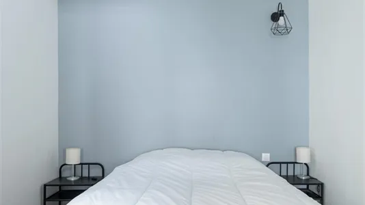 Rooms in Paris 20ème arrondissement - photo 7