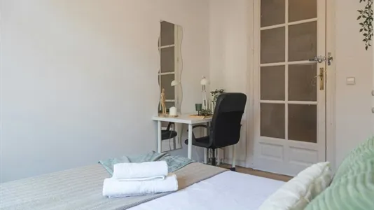 Rooms in Madrid Retiro - photo 5