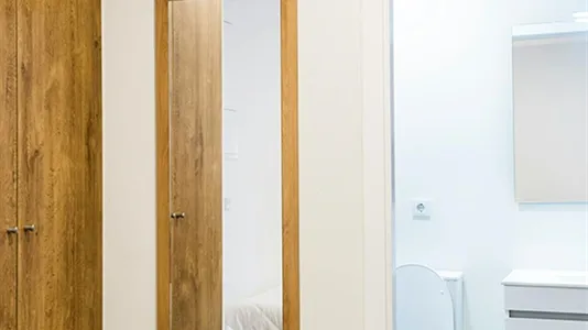 Rooms in Sevilla Triana - photo 4