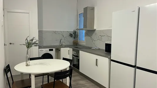 Rooms in Madrid Retiro - photo 9