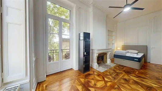 Rooms in Lyon - photo 2