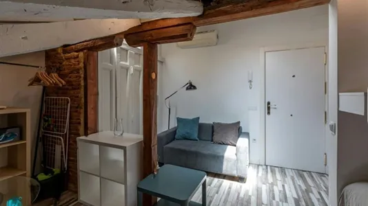 Apartments in Madrid Chamberí - photo 8