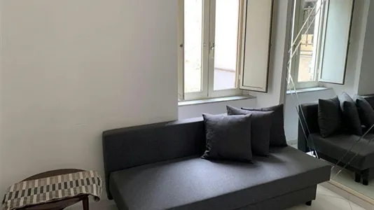 Rooms in Napoli Municipalità 2 - photo 4