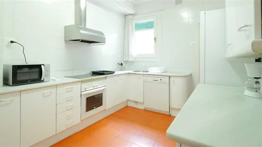 Rooms in Barcelona Les Corts - photo 4