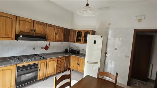 Rooms in Reggio di Calabria - photo 4