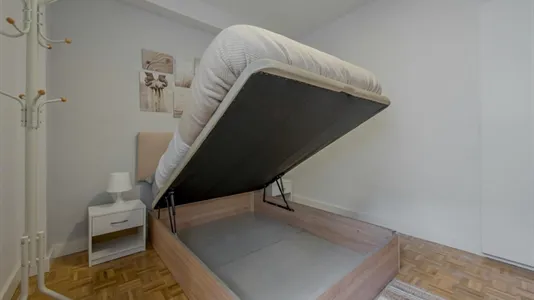 Rooms in Madrid Retiro - photo 6