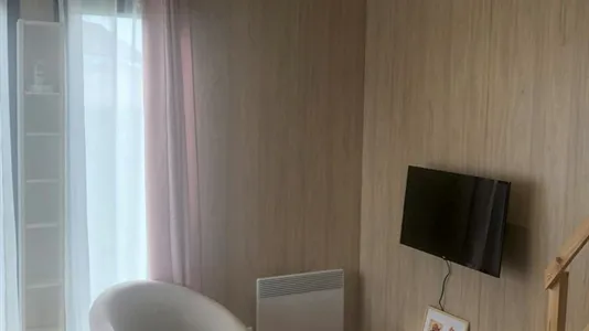 Houses in Besançon - photo 8