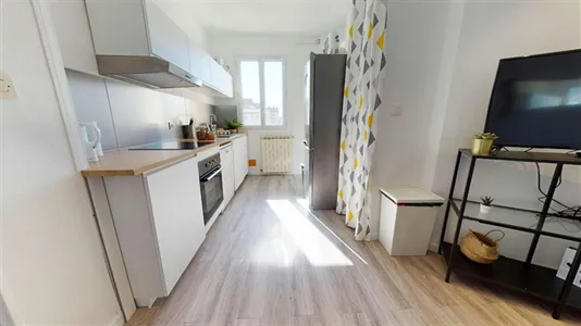 Rooms in Grenoble - photo 7