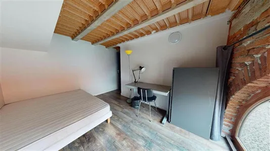 Rooms in Saint-Étienne - photo 4