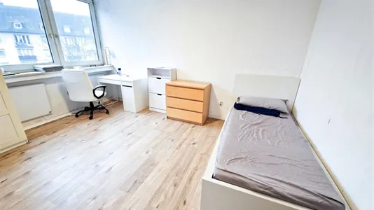Rooms in Dusseldorf - photo 9