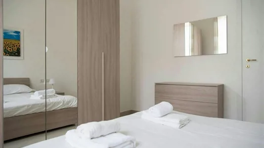 Apartments in Milano Zona 5 - Vigentino, Chiaravalle, Gratosoglio - photo 2