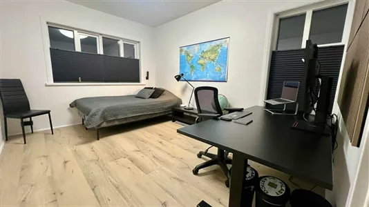 Rooms in Reykjavík Miðborg - photo 2