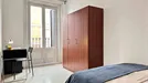 Room for rent, Madrid Centro, Madrid, &lt;span class=&quot;blurred street&quot; onclick=&quot;ProcessAdRequest(8048547)&quot;&gt;&lt;span class=&quot;hint&quot;&gt;See streetname&lt;/span&gt;[xxxxxxxxxxxxx]&lt;/span&gt;