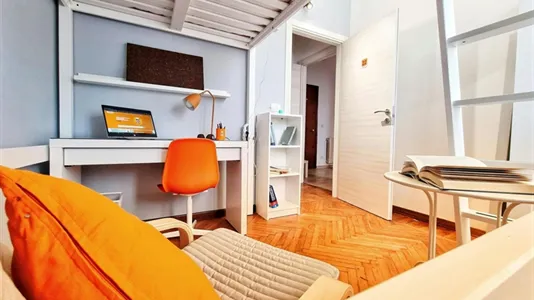 Rooms in Milano Zona 6 - Barona, Lorenteggio - photo 2