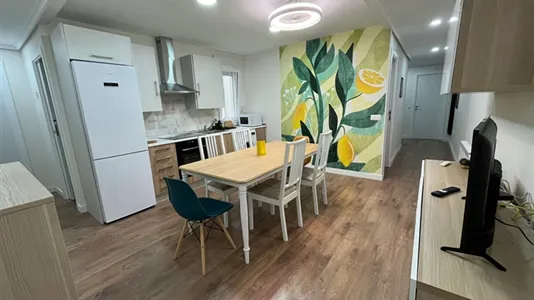 Rooms in Zaragoza - photo 4