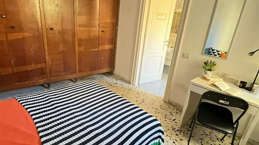 Rooms in Cagliari - photo 3