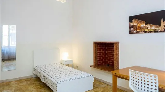 Rooms in Milano Zona 5 - Vigentino, Chiaravalle, Gratosoglio - photo 3