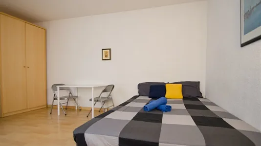 Apartments in Barcelona Eixample - photo 4