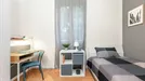 Room for rent, Padua, Veneto, &lt;span class=&quot;blurred street&quot; onclick=&quot;ProcessAdRequest(12044013)&quot;&gt;&lt;span class=&quot;hint&quot;&gt;See streetname&lt;/span&gt;[xxxxxxxxxxxxx]&lt;/span&gt;