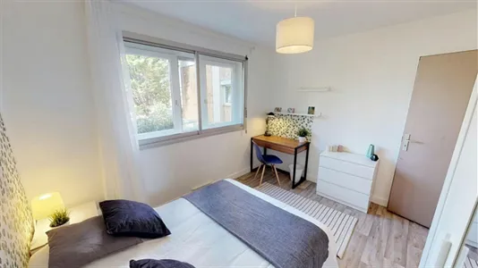 Rooms in Nanterre - photo 2