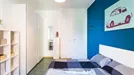 Room for rent, Milano Zona 8 - Fiera, Gallaratese, Quarto Oggiaro, Milan, &lt;span class=&quot;blurred street&quot; onclick=&quot;ProcessAdRequest(9723369)&quot;&gt;&lt;span class=&quot;hint&quot;&gt;See streetname&lt;/span&gt;[xxxxxxxxxxxxx]&lt;/span&gt;