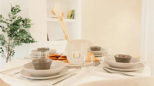 Rooms in Valencia Extramurs - photo 10